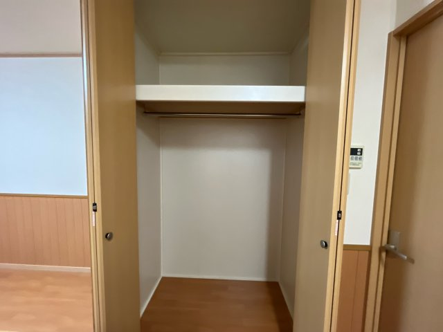 丸萬二番館の収納