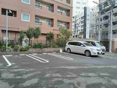 【駐車場】 | ルピナス天神 | 駐車場