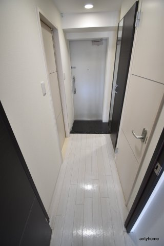 ハーヴェスト江坂 仲介手数料無料の玄関