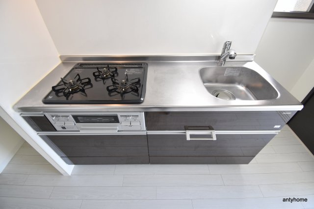 ハーヴェスト江坂 仲介手数料無料のキッチン