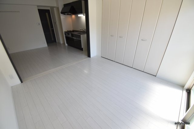 ハーヴェスト江坂 仲介手数料無料の寝室