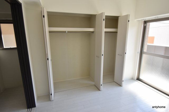 ハーヴェスト江坂 仲介手数料無料の収納