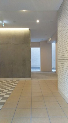 【ロビー】 | WINGS西九条 | 落ち着いたロビーです