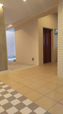 【エントランス】 | WINGS西九条 | エントランスです