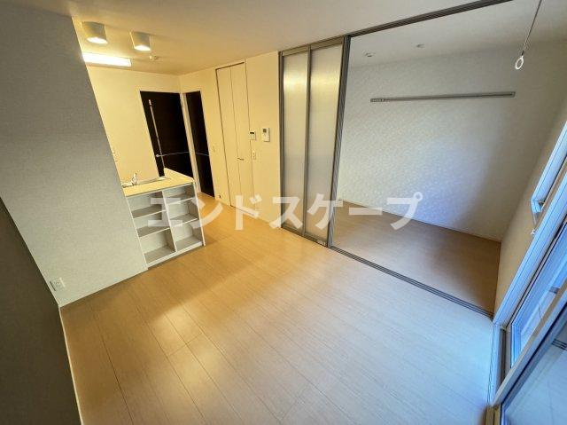 セプトガーデン大渡町の居間・リビング|高崎、前橋、伊勢崎エリアのお部屋探しはエンドスケープまで！お客様の理想お聞かせ下さい♪