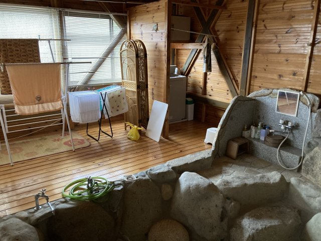 中津川市蛭川の中古一戸建の浴室