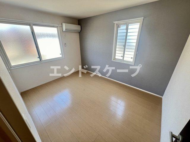 ブライトガーデン　Ｂの居間・リビング