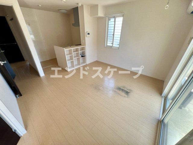 ブライトガーデン　Ｂの居間・リビング