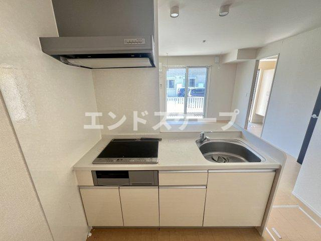 ブライトガーデン　Ｂのキッチン