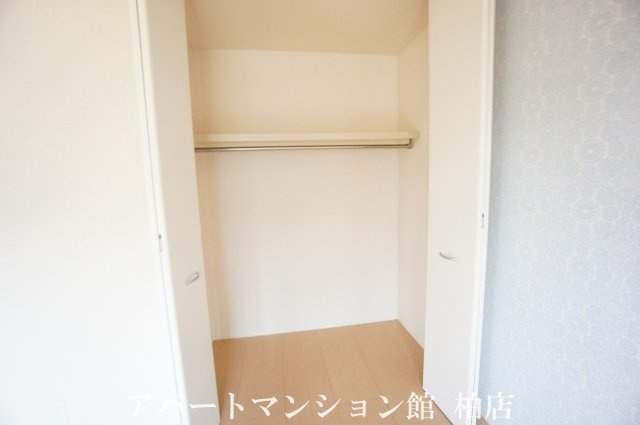 カームベリーＣの収納