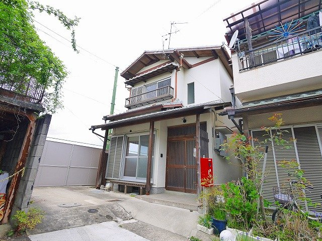 六条西戸建ての外観