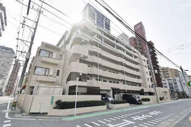 西公園パーク・マンションの外観