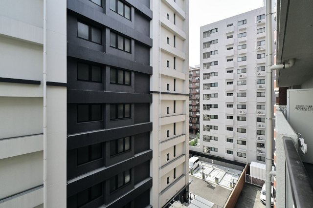 西公園パーク・マンションの外観