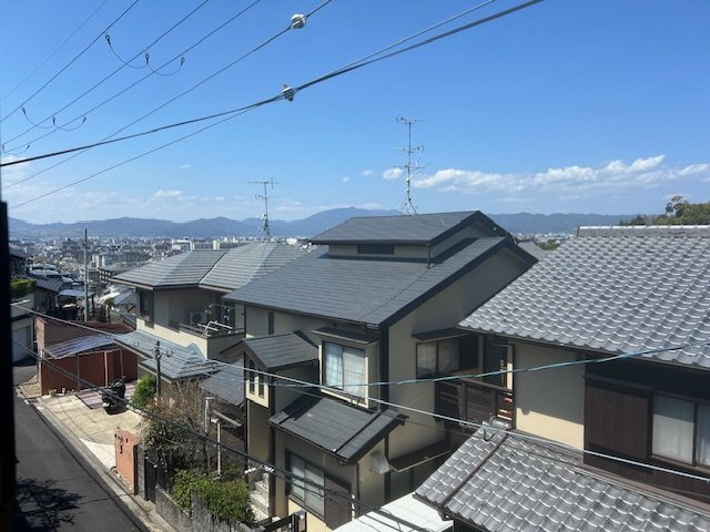 徒歩圏内に２沿線利用可●即入居可能●高台につき陽当たり＆眺望良好●６ＳＤＫ+南庭●伏見区深草願成町の展望|眺望