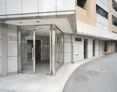 【エントランス】 | Kourt K1 | 高級感があるエントランスです(^^)/