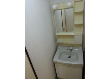 八幡町　貸事務所