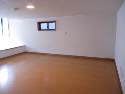 【洋室】 | ペイサージュ別府南 | 別号室の写真になります。現況優先。