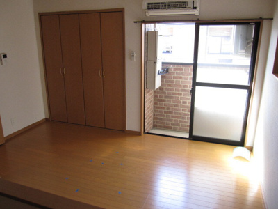 【セキュリティ】 | ペイサージュ別府南 | 別号室の写真になります。現況優先。