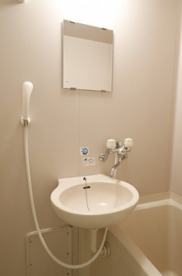 【洗面所】 | ポラリス箱崎東Ⅰ | 別号室の写真になります。現況優先。