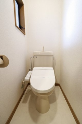 【トイレ】 | ポラリス箱崎東Ⅰ | 別号室の写真になります。現況優先。