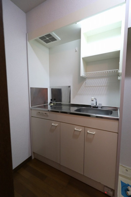 【キッチン】 | ガーデンパレス⻄新 | 別号室の写真になります。現況優先。