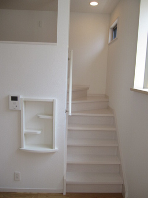 【セキュリティ】 | アットイーズ香椎 | 別号室の写真になります。現況優先。