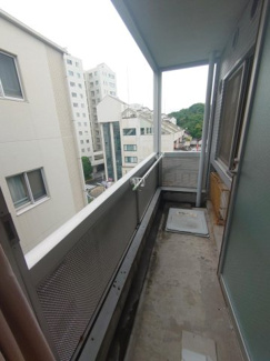 【バルコニー】 | ムラーラ本牧 | 別室参考写真