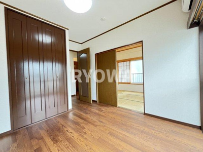 【居間・リビング】 | 金子マンション | 掲載の写真は退去前の写真となります。