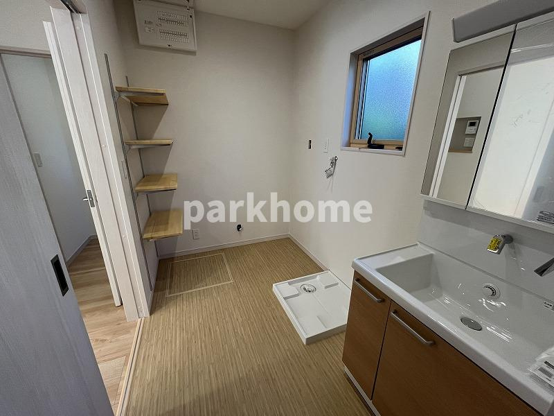 吾川郡いの町枝川　新築戸建ての脱衣所