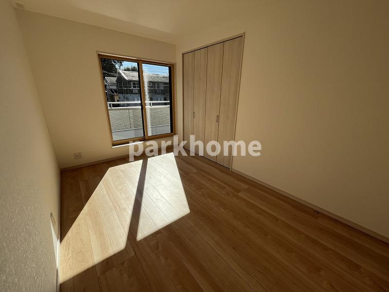 吾川郡いの町枝川　新築戸建ての洋室