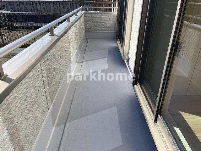 吾川郡いの町枝川　新築戸建てのバルコニー