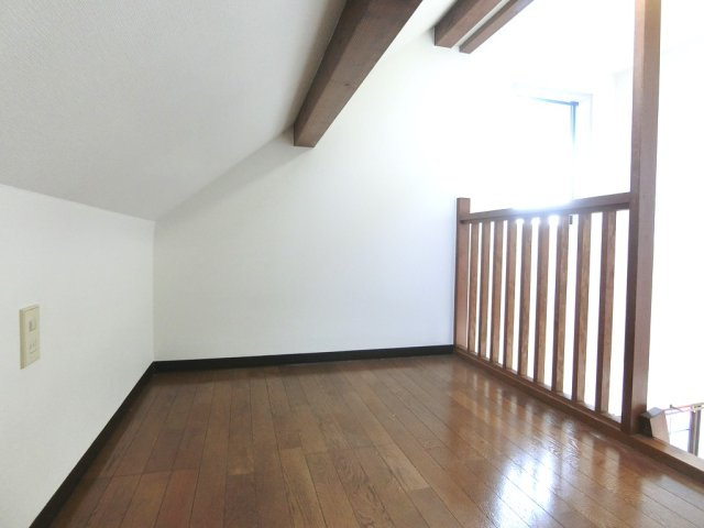【洋室】 | 壱番館 | ロフト