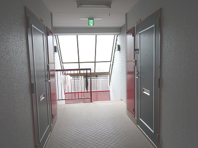 【その他共用部分】 | プレアール吹田泉町Ⅱ | 共有廊下