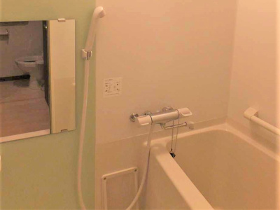 【浴室】 | レオネクストパインツリー