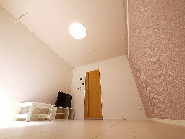 クレイノ聡の洋室|ゆったりした洋室です