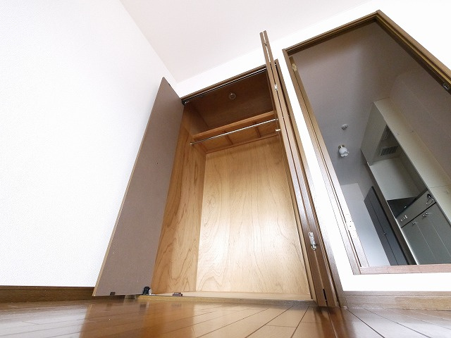 南新町ビルの玄関|落ち着いた玄関です