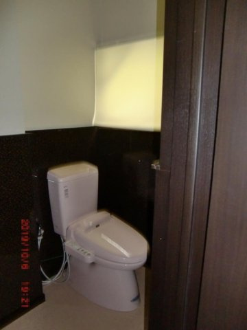 五番町貸店舗事務所のトイレ