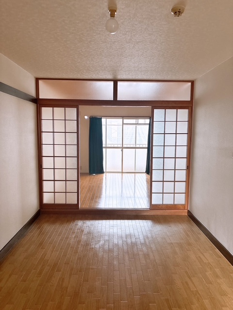 旭マンションの居間・リビング