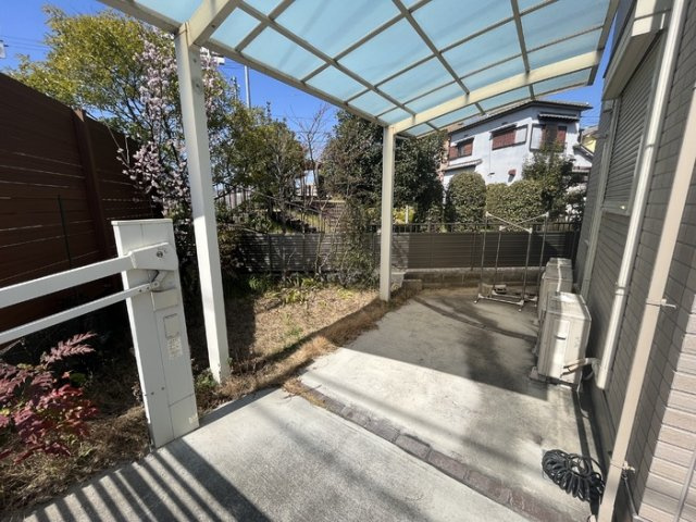 カンフリエブーケの駐車場