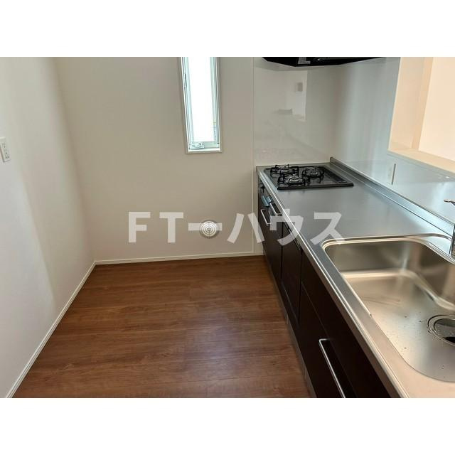 船橋市前原西２丁目の一戸建てのキッチン