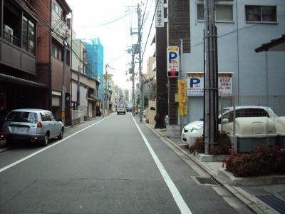 ニューシャトー西洞院の周辺|前面道路