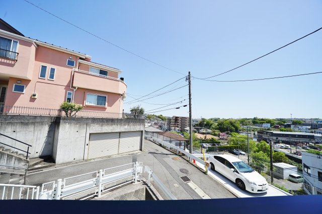 【横浜市旭区白根２丁目5-3全２棟新築戸建て２号棟】★仲介手数料無料★（不動丸小学校・鶴ヶ峰中学校）の展望