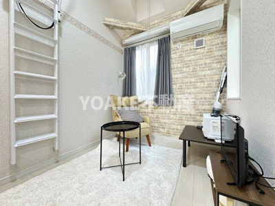 【居間・リビング】 | ユナイト新横浜ビリージョエル | 画像と現況に相違がある場合、現況優先。