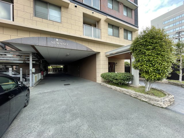 ラフォーレ諏訪野セントレのエントランス
