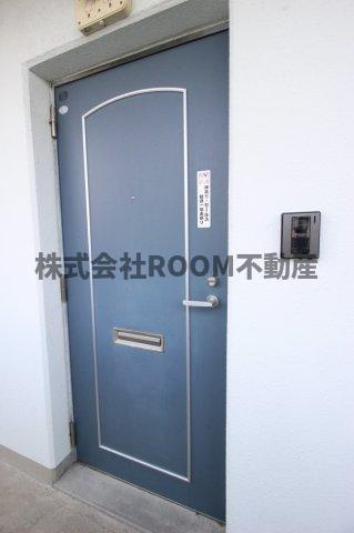 日の出マンションの玄関|ゆったりとした玄関です