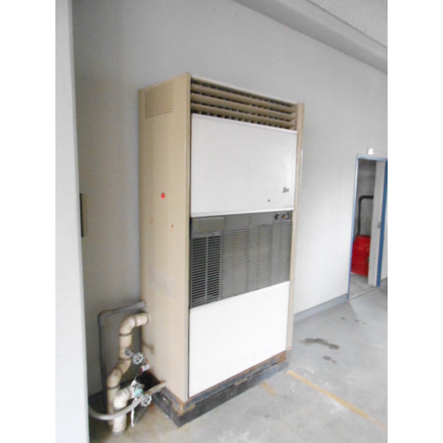 揖斐郡揖斐川町三輪の倉庫のその他