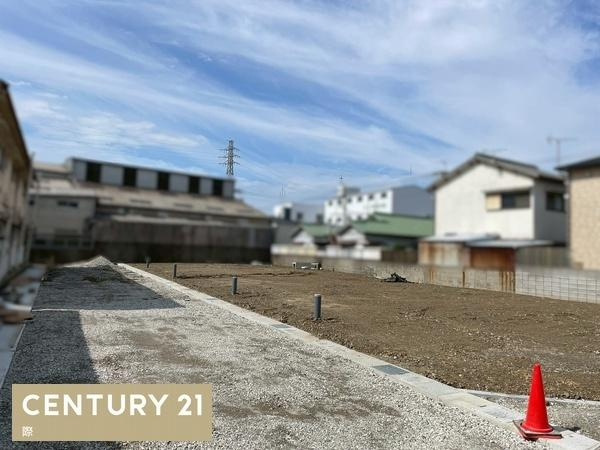 和歌山市粟分譲地（2・3・4号地の内容）の前面道路含む現地写真
