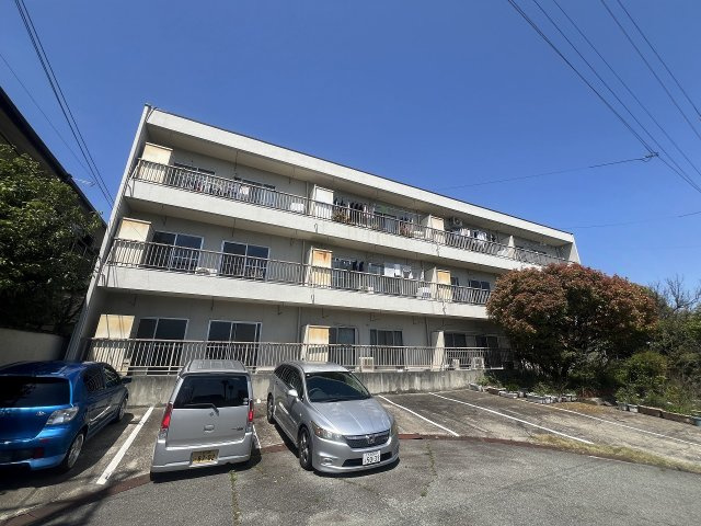 青池マンションの外観