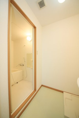 ノビリティマルユウのシャワールーム