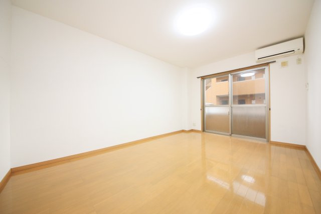 ノビリティマルユウの内装